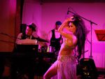 Jazz Live ラスカルズwith Tamayo &Sao
photo by Hideo Goto ジャズライブとベリーダンスのコラボレーションライブ